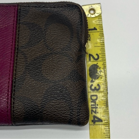 Coach Signature Wristlet 6X4 Brown/Burgundy F54629 CLASSIC CASUAL TRAVEL - Picture 8 of 13